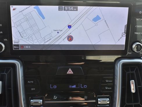 Used 2022 Kia Sorento S image 26