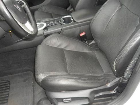 Used 2008 Pontiac G8 w/ Premium Package RWD image 31