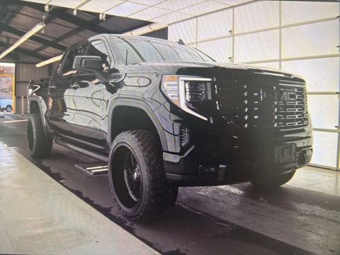 Used 2023 GMC Sierra 1500 Denali Ultimate image 1