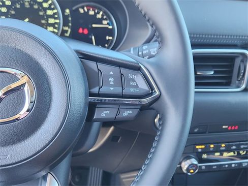 New 2025 MAZDA CX-5 AWD 2.5 S w/ Premium Plus Pkg image 17