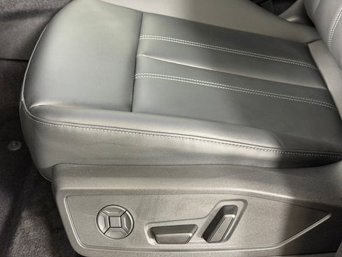 New 2026 Audi Q5 Premium Plus AWD/4WD image 14