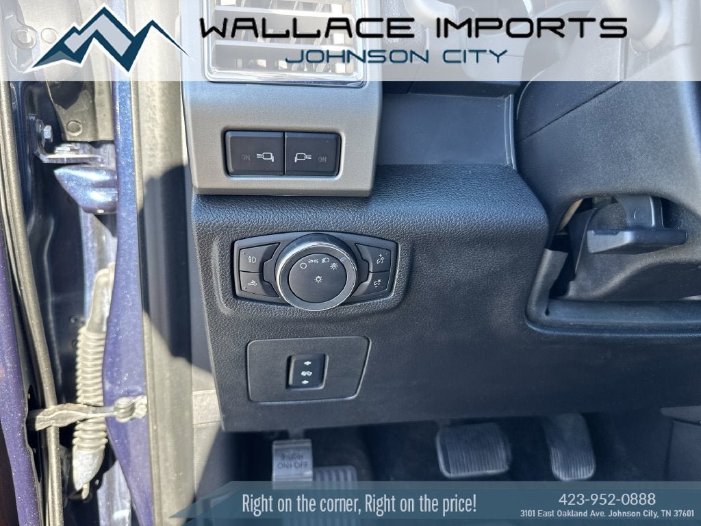 Used 2015 Ford F150 Lariat AWD/4WD image 31