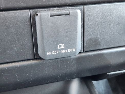 Used 2024 Chevrolet Express 2500 w/ Driver Convenience Package image 15