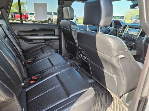Used 2019 Ford Expedition XLT w/ Equipment Group 201A image 32