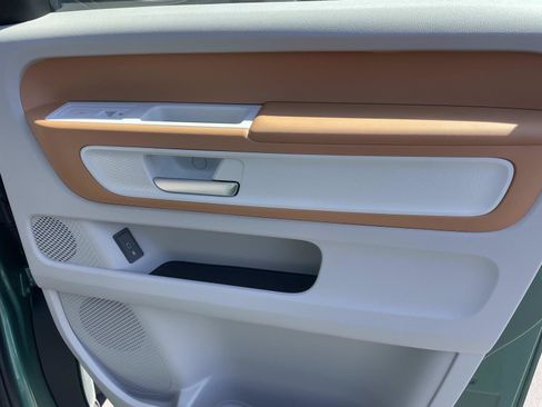 Certified 2025 Volkswagen ID. Buzz 1st Edition RWD image 27
