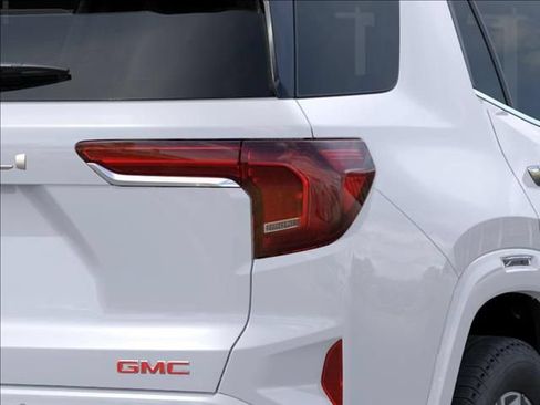 New 2027 GMC Terrain Denali AWD/4WD image 13