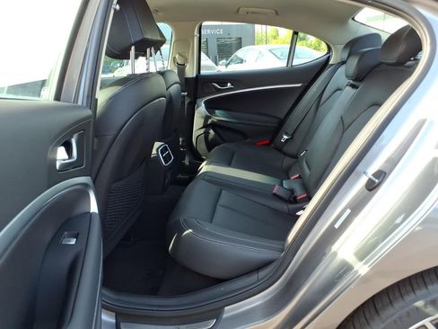 New 2026 Genesis G70 2.5T image 10