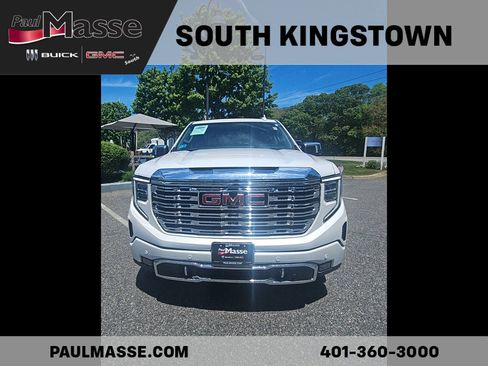 Used 2023 GMC Sierra 1500 Denali w/ Denali Reserve Package AWD/4WD image 2