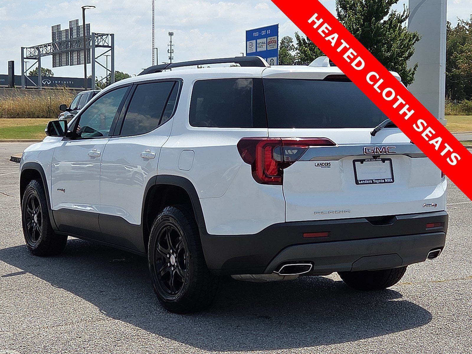 Used 2023 GMC Acadia AT4 w/ Trailering Package AWD/4WD image 4