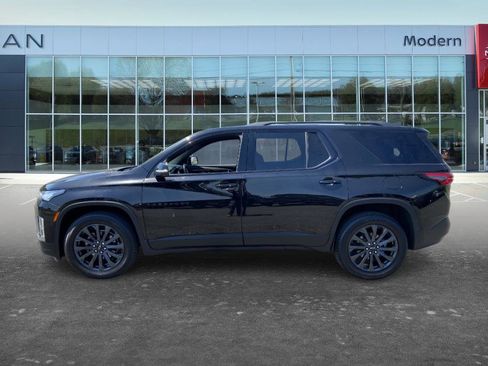 Used 2023 Chevrolet Traverse RS FWD image 7