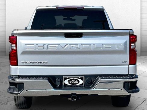 Used 2021 Chevrolet Silverado 1500 LT AWD/4WD image 3