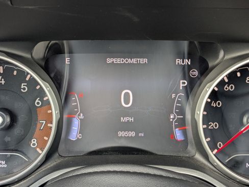 Used 2018 Jeep Compass Latitude w/ Popular Equipment Group AWD/4WD image 22
