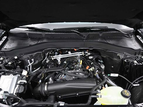 New 2026 Ford Explorer Active w/ Active Comfort Package AWD/4WD image 11