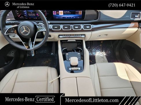 Used 2024 Mercedes-Benz GLS 450 4MATIC image 25