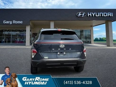 Certified 2024 Hyundai Kona SEL w/ Convenience Package AWD/4WD image 7