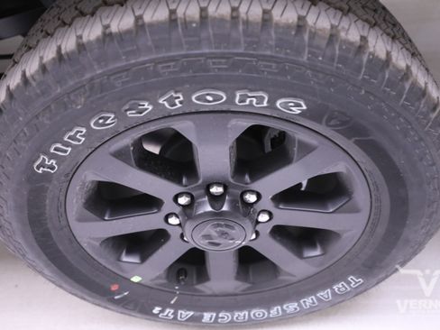 New 2026 RAM 2500 Laramie AWD/4WD image 33