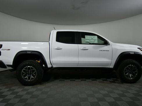 New 2026 Chevrolet Colorado ZR2 w/ Technology Package image 15