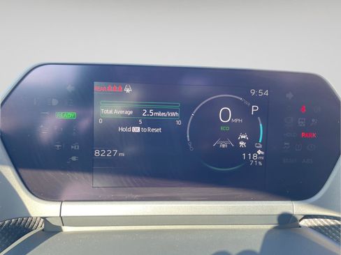 Certified 2024 Subaru Solterra Touring w/ Touring Package image 3