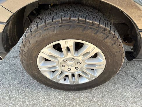 Used 2011 Ford Expedition Limited w/ 301A Rapid Spec Order Code RWD image 16