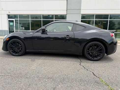 Used 2016 Scion FR-S RWD image 7