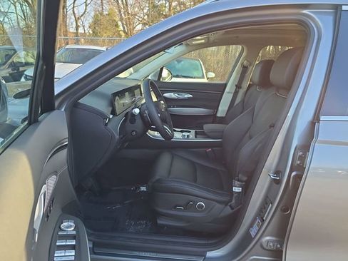 New 2026 Genesis GV70 2.5T Select AWD/4WD image 11