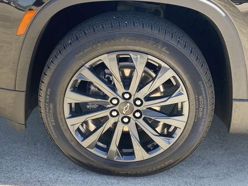 Used 2024 Chevrolet Traverse RS w/ LPO, Floor Liner Package image 20