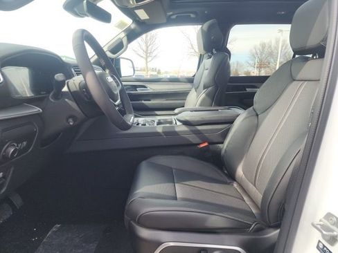 New 2026 Jeep Grand Wagoneer 4WD image 20