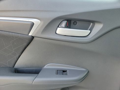 Used 2017 Honda Fit EX image 12