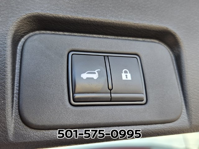 Used 2024 Nissan Rogue SV AWD/4WD image 16