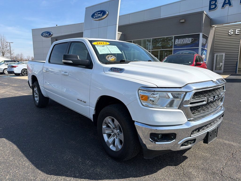 Used 2022 RAM 1500 Big Horn AWD/4WD image 2
