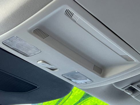 Used 2024 Ford Escape Platinum image 23