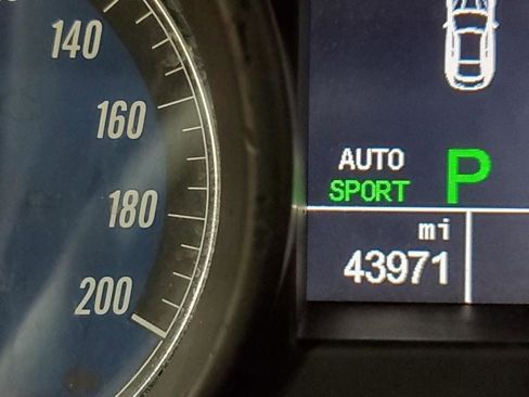 Used 2011 Maserati GranTurismo Coupe image 30