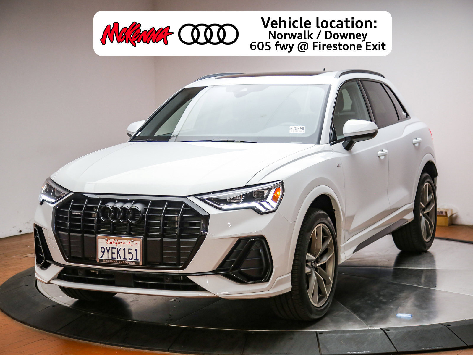 Certified 2025 Audi Q3 2.0T Premium AWD/4WD image 1