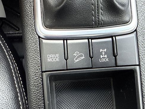 Used 2022 Kia Sportage EX image 19