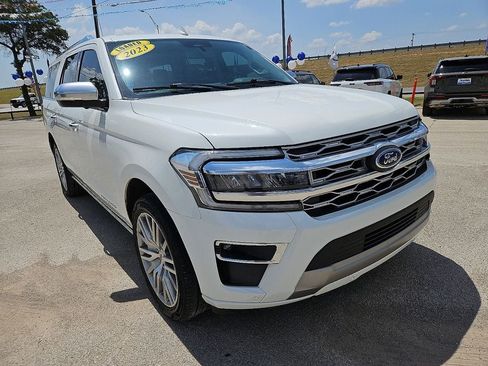 Used 2023 Ford Expedition Max Platinum RWD image 11