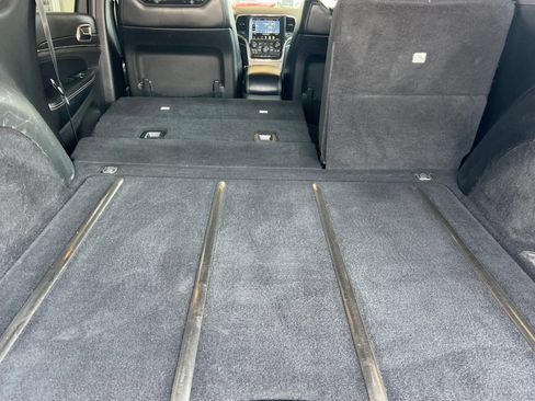 Used 2015 Jeep Grand Cherokee Limited w/ Trailer Tow Group IV AWD/4WD image 15