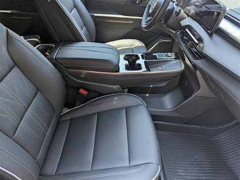 New 2026 Buick Enclave Avenir w/ Super Cruise Package image 37