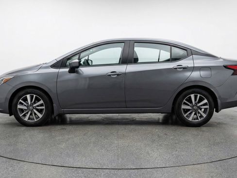 Used 2025 Nissan Versa SV FWD image 4
