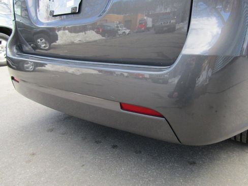 Used 2008 Saab 9-3 2.0T w/ Moonroof Package image 12