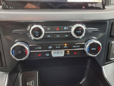Used 2025 Ford F150 XLT w/ Equipment Group 302A MID RWD image 14