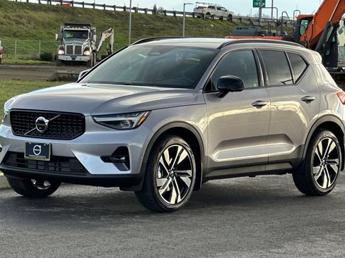 Used 2026 Volvo XC40 B5 Ultra w/ Protection Package Premier AWD/4WD image 7