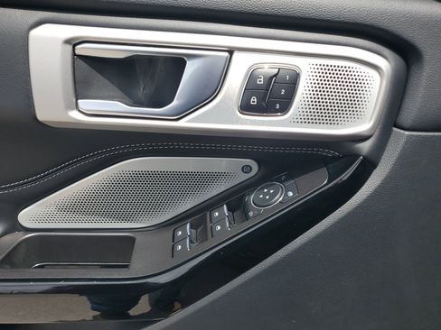 Used 2023 Ford Explorer ST w/ Equipment Group 401A AWD/4WD image 24