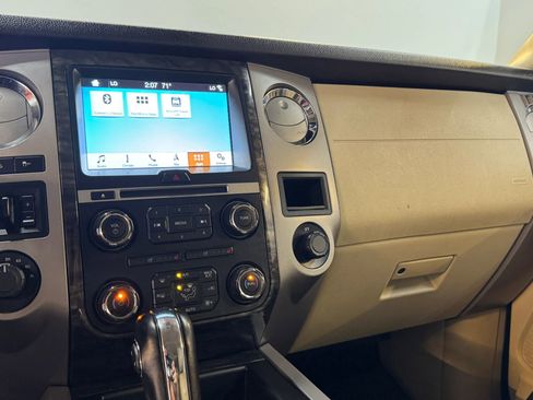 Used 2017 Ford Expedition EL Limited w/ Equipment Group 301A image 18