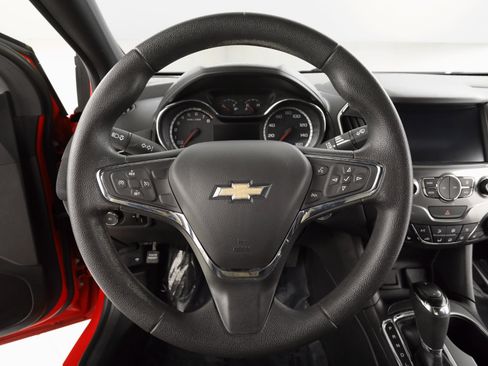 Used 2016 Chevrolet Cruze LT w/ Sun And Sound Package image 14