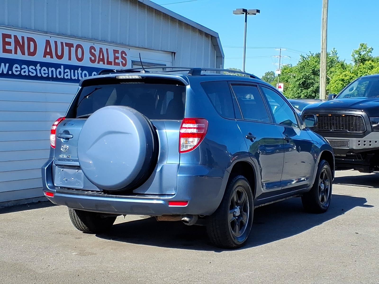 Used 2012 Toyota RAV4 FWD w/ Value Pkg image 3