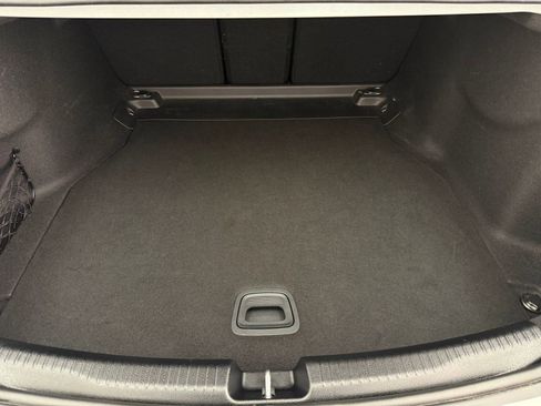 Used 2023 Mercedes-Benz C 300 Sedan image 31