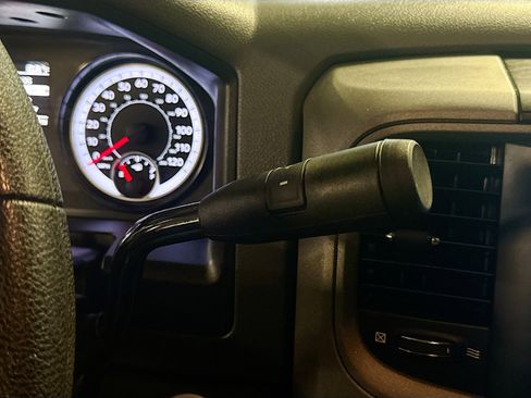 Used 2017 RAM 2500 Tradesman w/ Chrome Appearance Group image 22