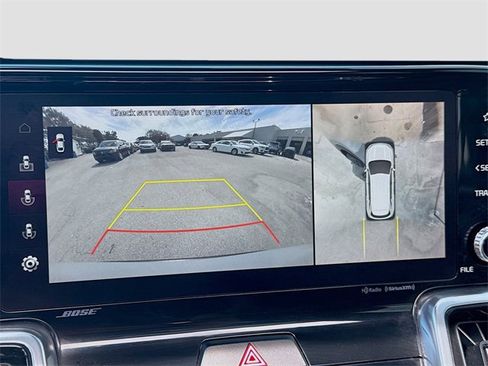 Used 2023 Kia Sorento SX Prestige image 14