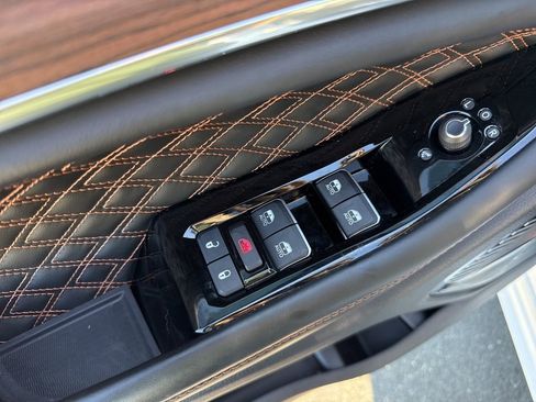 Used 2024 Jeep Grand Cherokee L Summit w/ High Altitude Package image 22