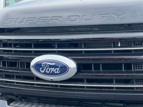 New 2026 Ford F350 Platinum w/ Tremor Off-Road Package AWD/4WD image 57